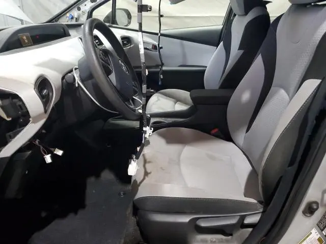 2020 TOYOTA PRIUS LE  