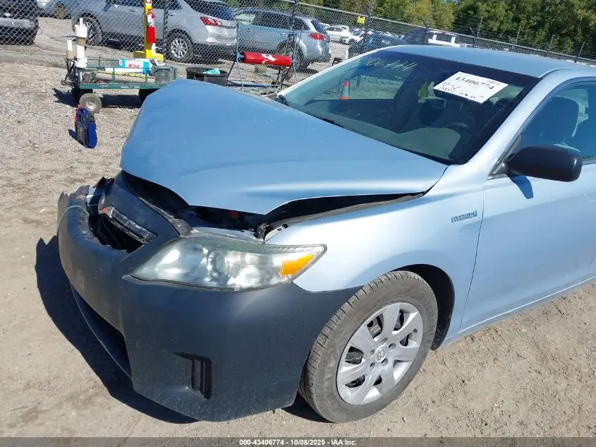 2010 TOYOTA CAMRY HYBRID  