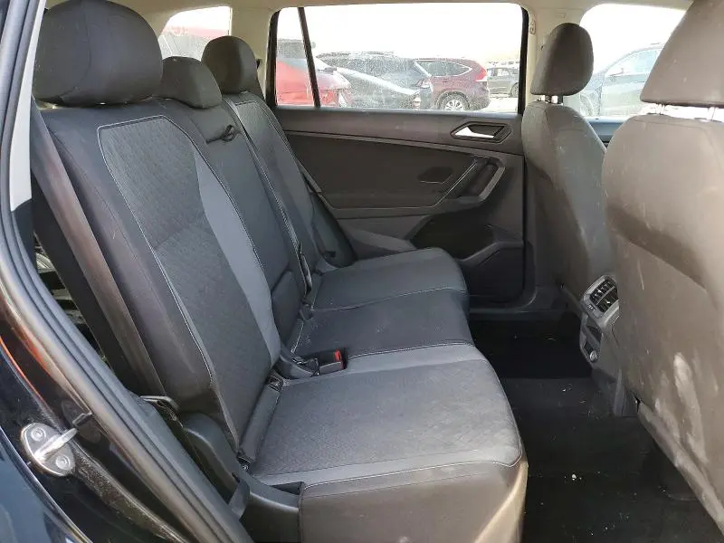 2021 VOLKSWAGEN TIGUAN S  