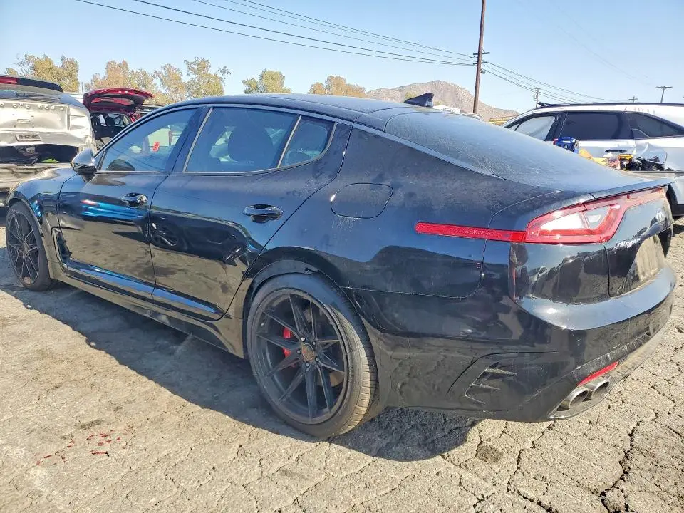 2018 KIA STINGER GT1  