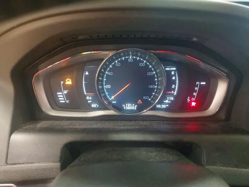 2017 VOLVO XC60 T5 DYNAMIC  
