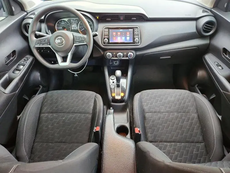 2021 NISSAN KICKS S  