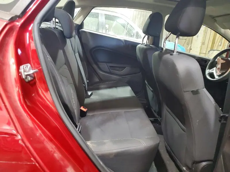 2017 FORD FIESTA SE  