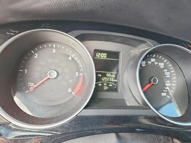 2015 VOLKSWAGEN JETTA TDI  