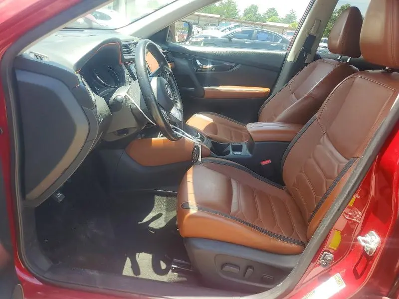 2017 NISSAN ROGUE SL  