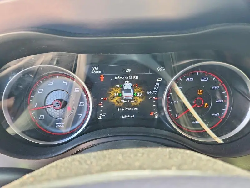 2019 DODGE CHARGER SXT  