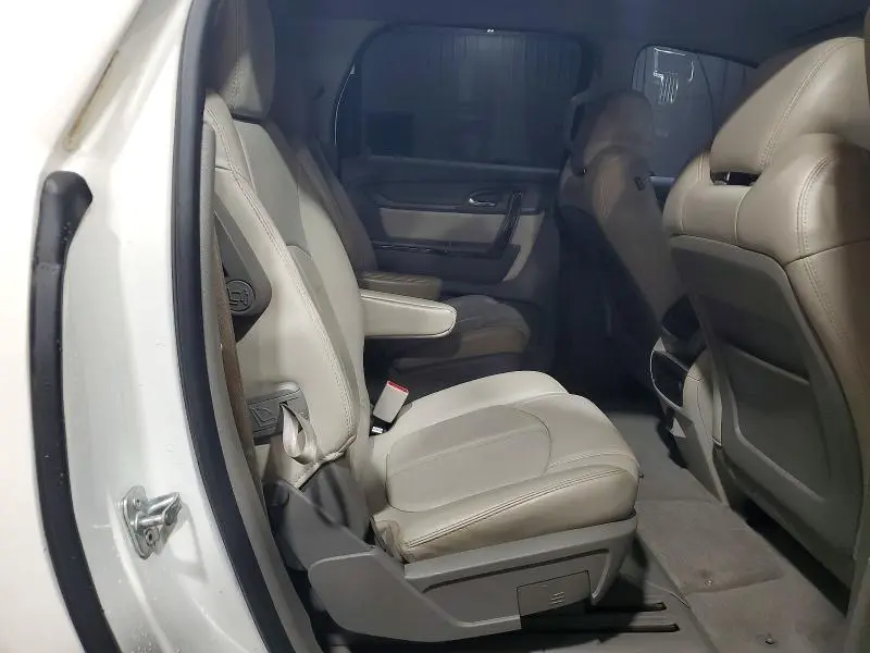 2014 GMC ACADIA SLT-1  