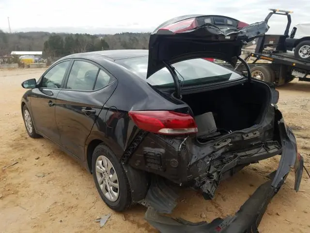 2018 HYUNDAI ELANTRA SE