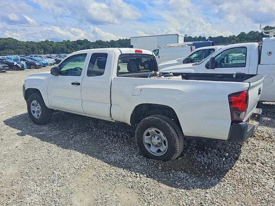 2023 TOYOTA TACOMA SR  