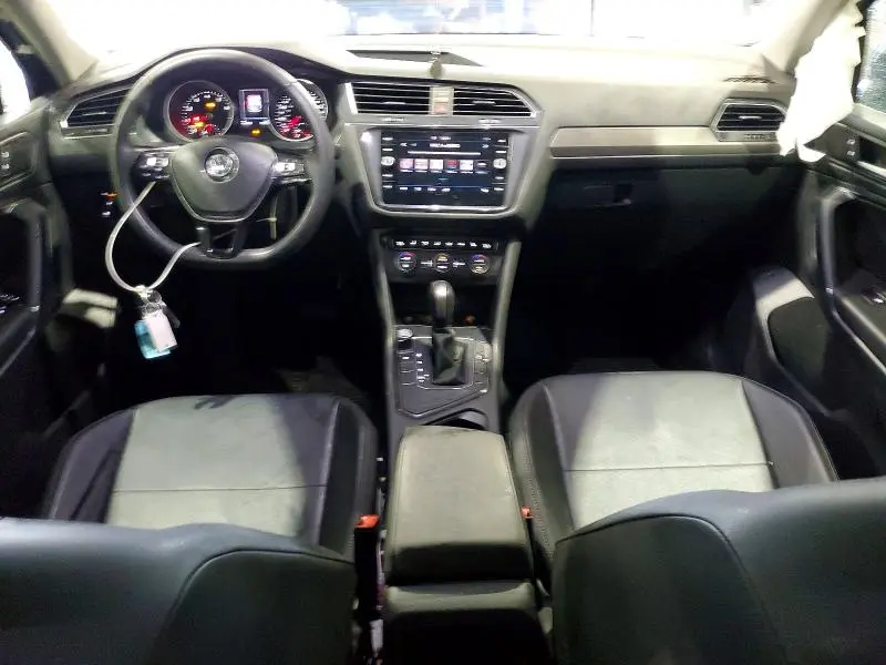 2020 VOLKSWAGEN TIGUAN SE  