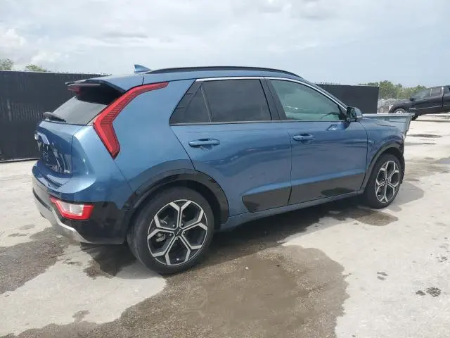 2025 KIA NIRO EX  