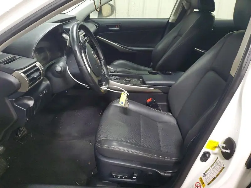 2016 LEXUS IS 300 BASE  