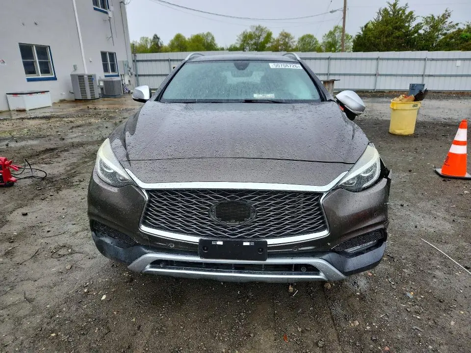 2017 INFINITI QX30 PREMIUM  