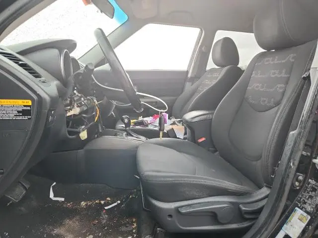 2013 KIA SOUL +  