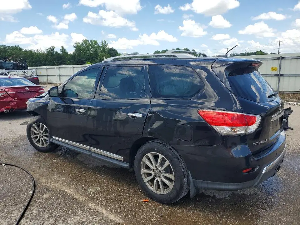 2015 NISSAN PATHFINDER SL  