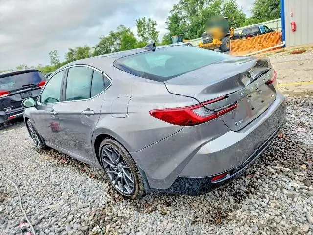 2026 TOYOTA CAMRY XLE  