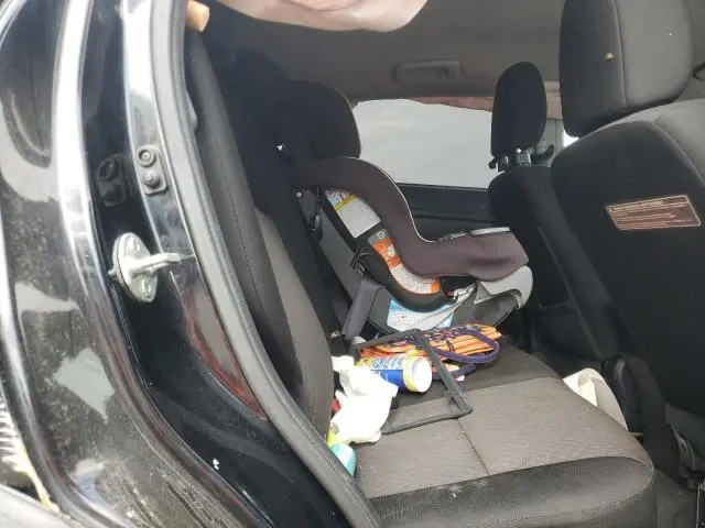 2018 MITSUBISHI OUTLANDER SPORT ES  