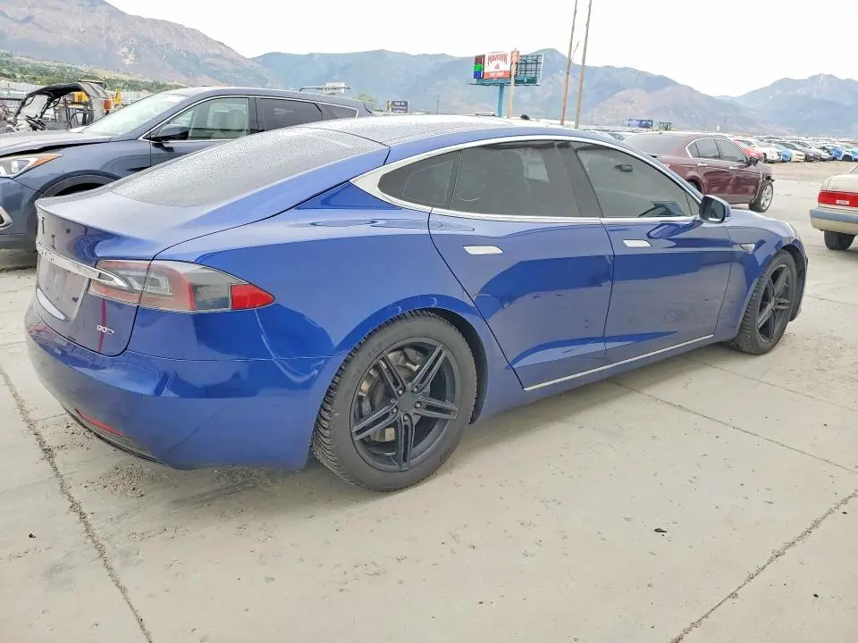 2016 TESLA MODEL S   
