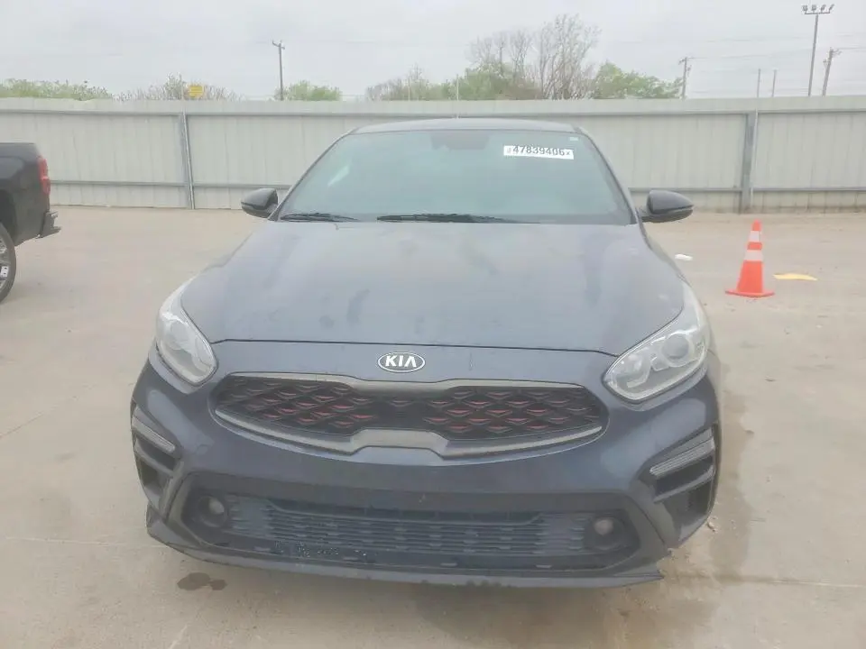 2021 KIA FORTE GT-LINE  