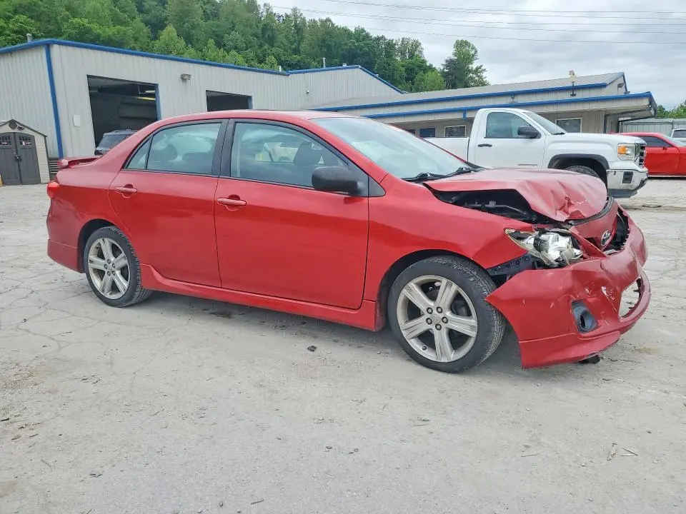 2013 TOYOTA COROLLA S  