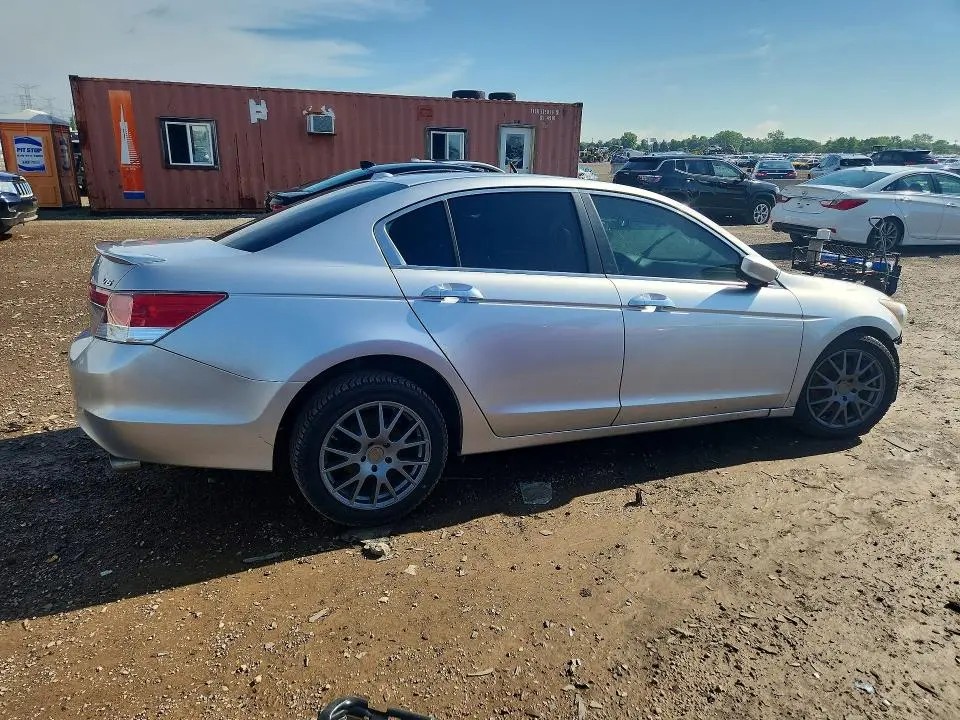 2011 HONDA ACCORD EXL  