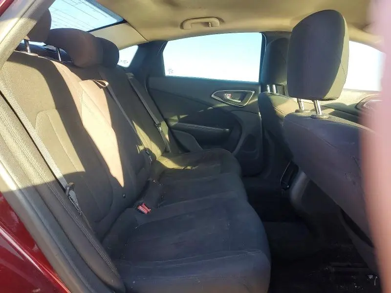 2015 CHRYSLER 200 LIMITED  