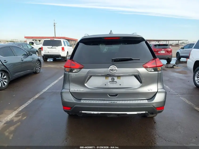 2017 NISSAN ROGUE SV