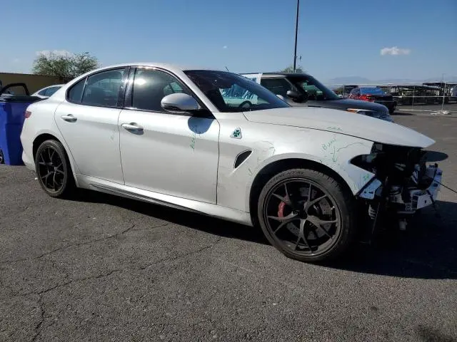 2018 ALFA ROMEO GIULIA QUADRIFOGLIO  