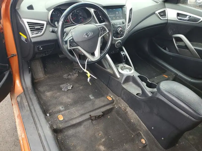 2017 HYUNDAI VELOSTER BASE  
