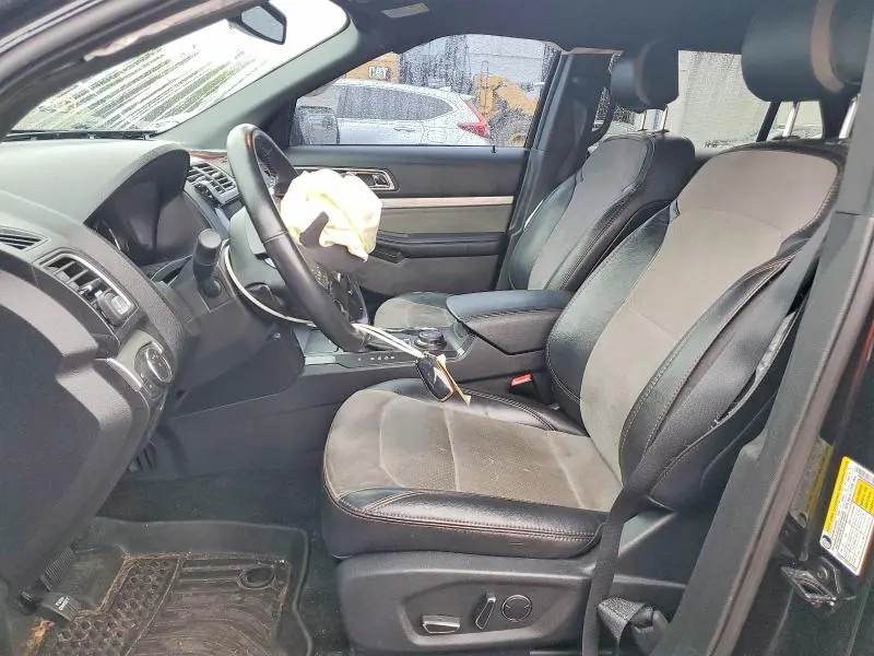 2017 FORD EXPLORER XLT  