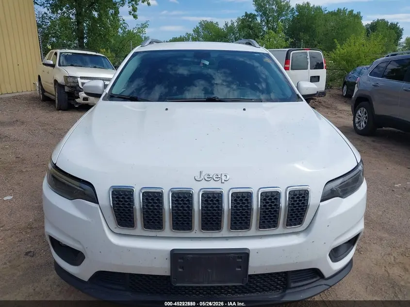 2019 JEEP CHEROKEE LATITUDE 4X4
