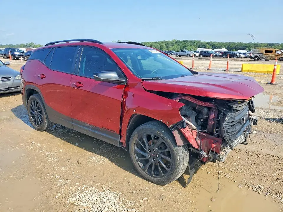 2023 GMC TERRAIN SLE  