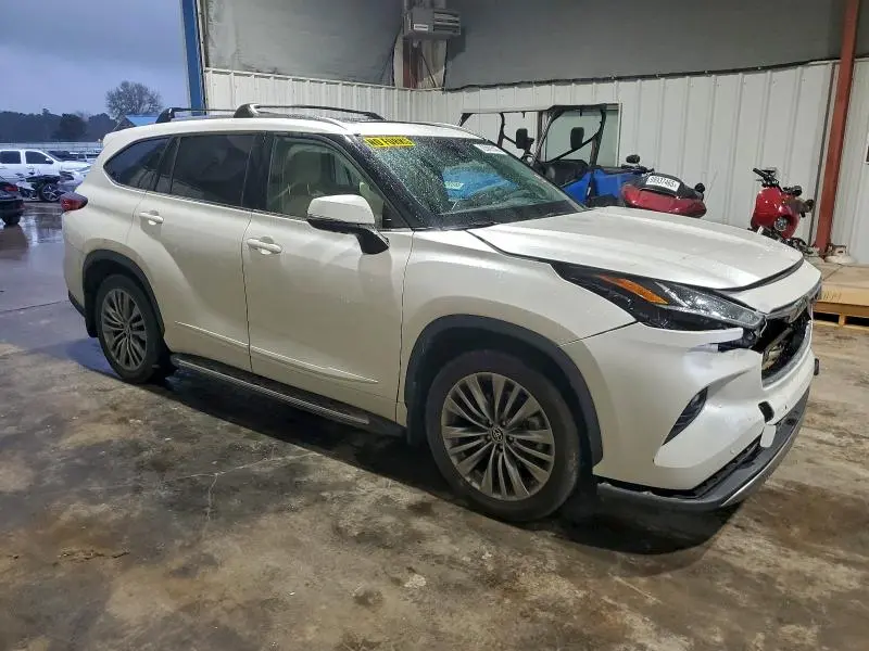 2021 TOYOTA HIGHLANDER PLATINUM  