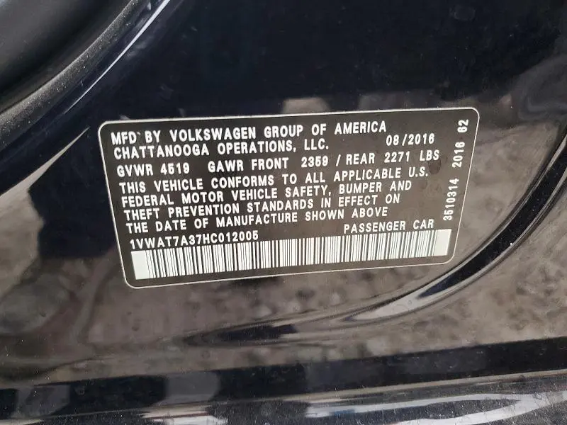2017 VOLKSWAGEN PASSAT S  