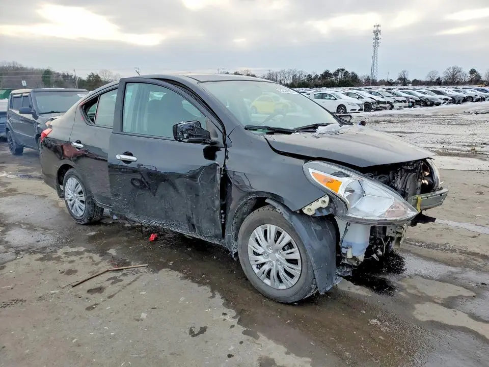2016 NISSAN VERSA S  