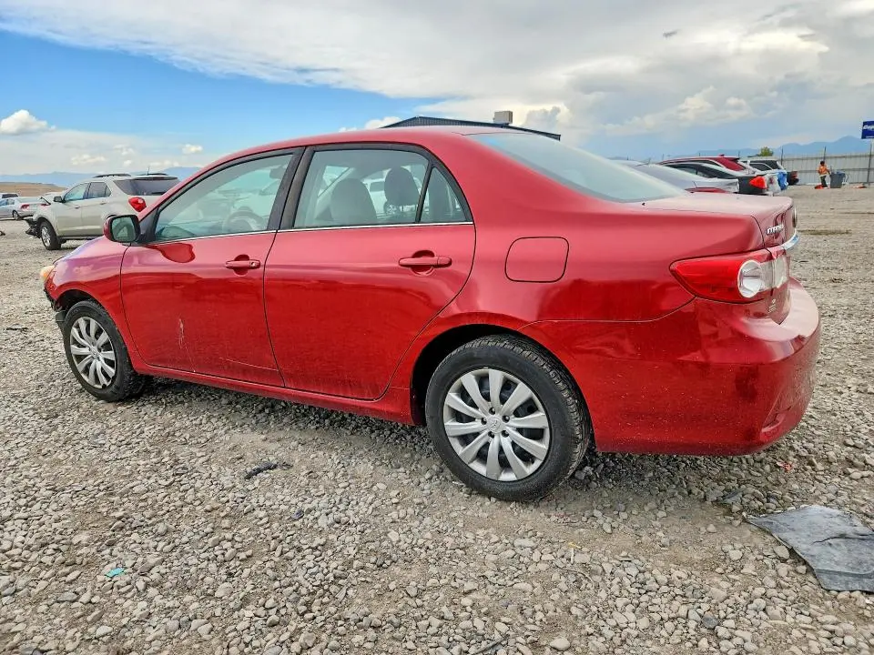 2013 TOYOTA COROLLA LE  