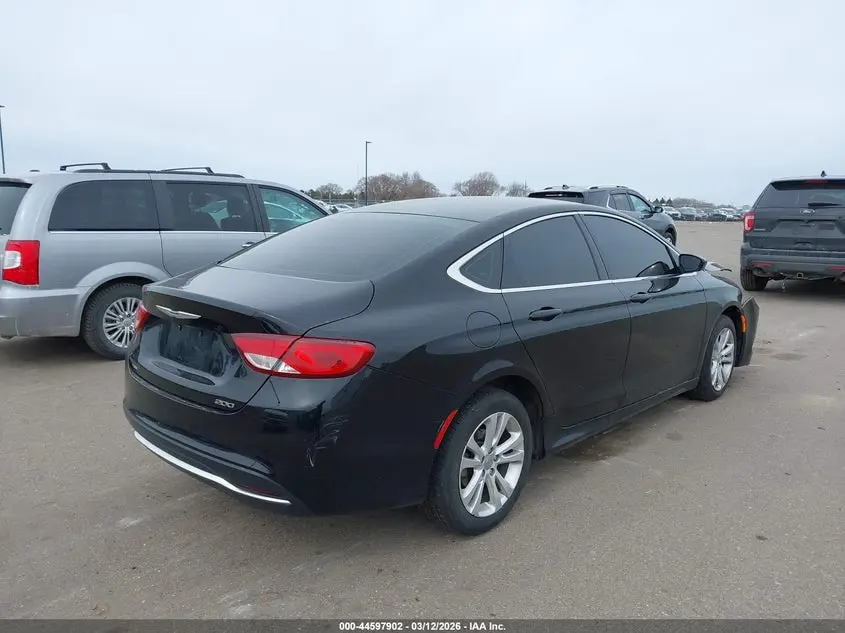 2015 CHRYSLER 200 LIMITED