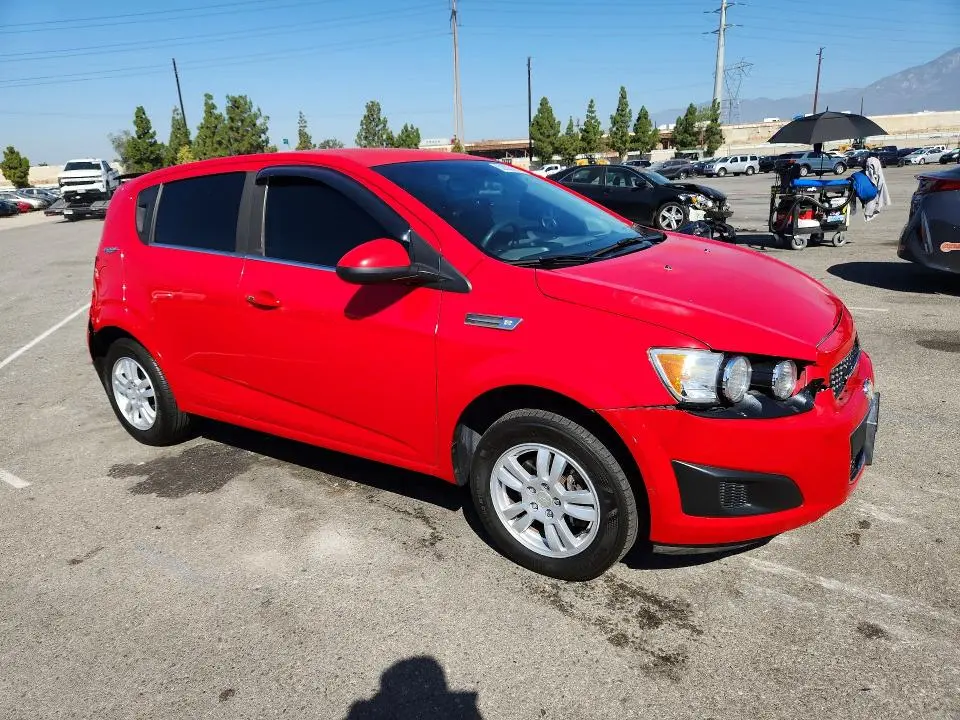 2013 CHEVROLET SONIC LT  