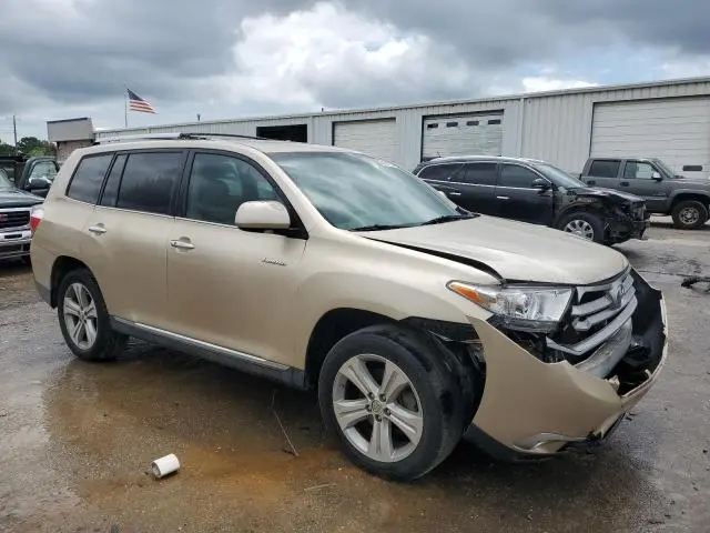 2011 TOYOTA HIGHLANDER LIMITED  