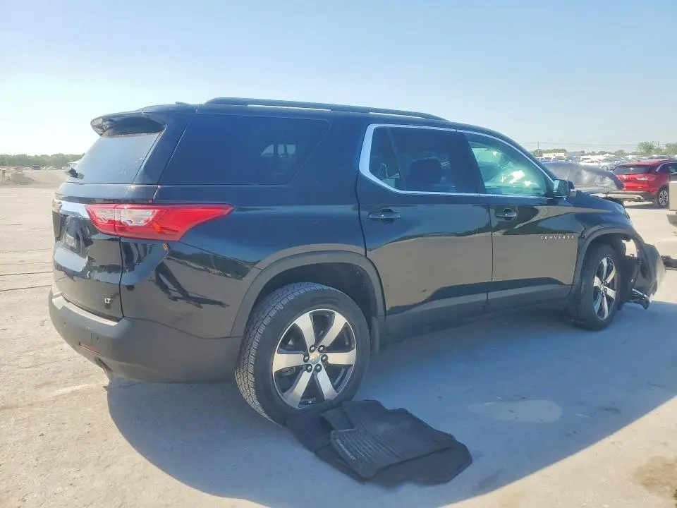 2021 CHEVROLET TRAVERSE LT  