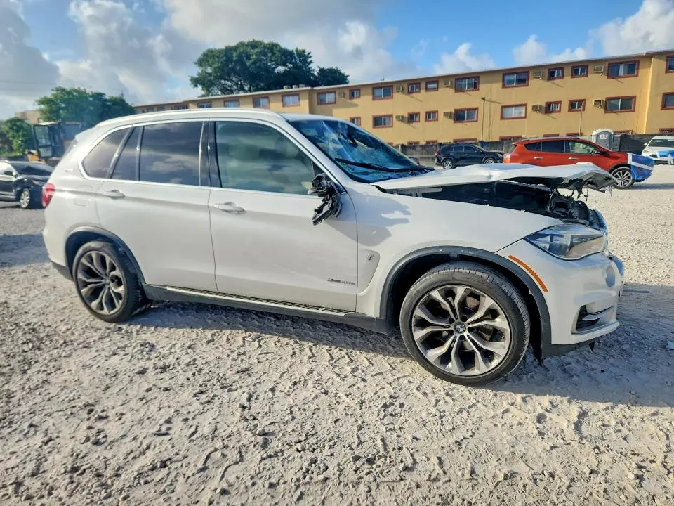 2018 BMW X5 XDR40E  
