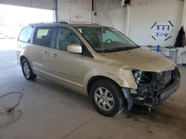 2010 CHRYSLER TOWN & COUNTRY TOURING  
