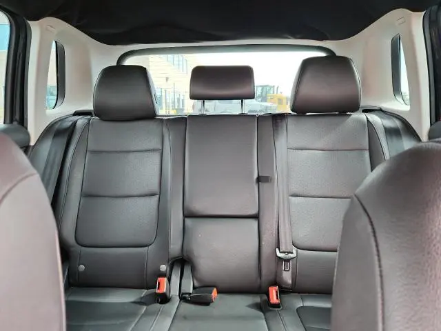 2013 VOLKSWAGEN TIGUAN S  