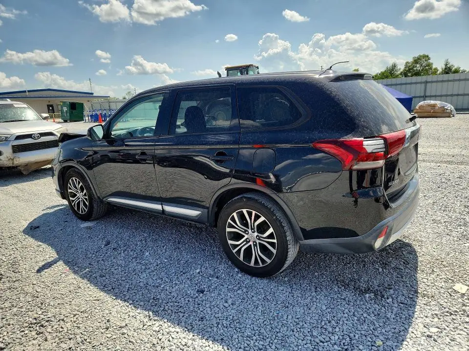 2016 MITSUBISHI OUTLANDER ES  