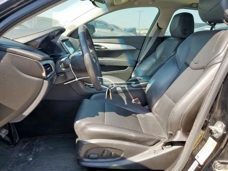 2016 CADILLAC ATS LUXURY  