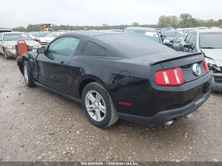 2012 FORD MUSTANG V6