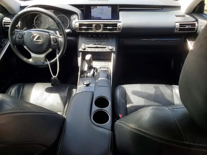 2016 LEXUS IS 300  