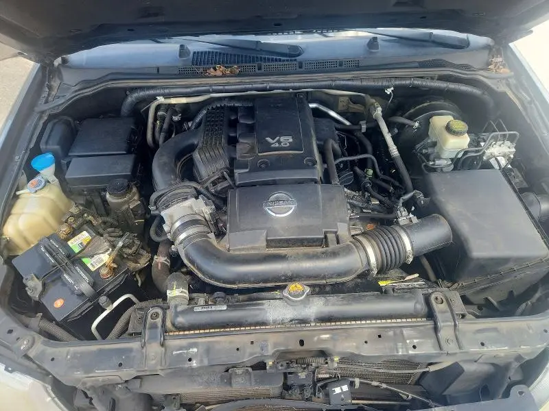2014 NISSAN FRONTIER S  
