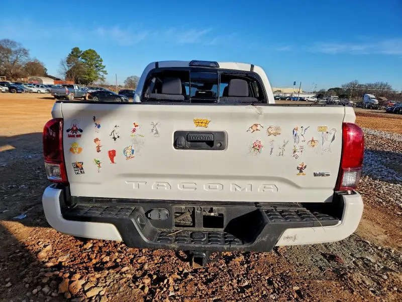 2018 TOYOTA TACOMA DOUBLE CAB  