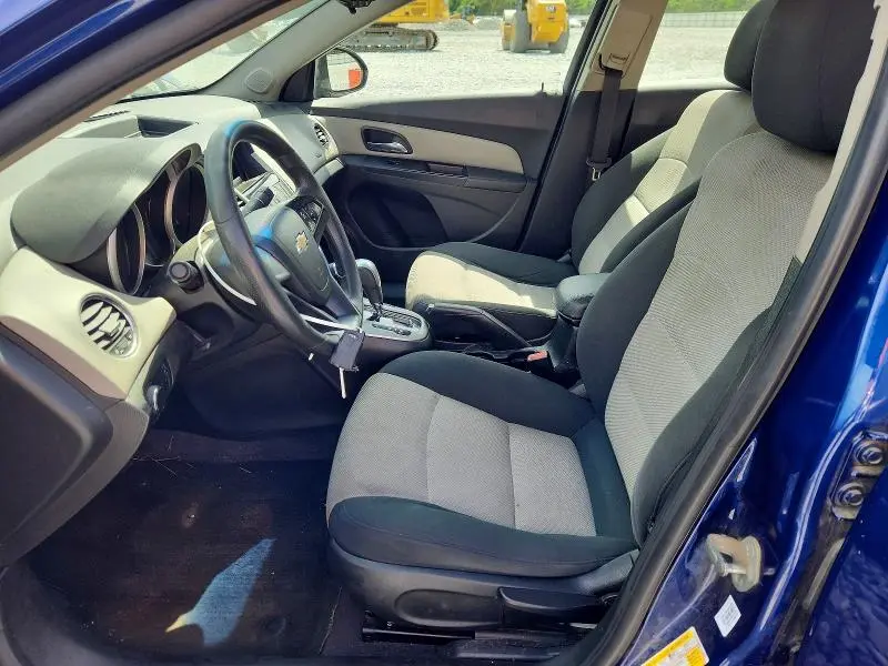 2012 CHEVROLET CRUZE LS  